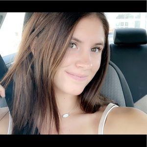 Meet your Posher, Mackenzie